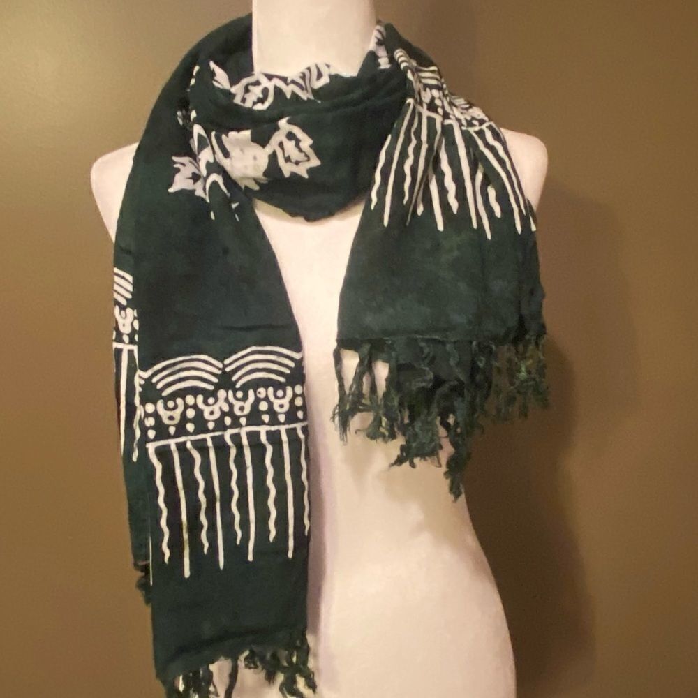 Pineapple Moon Deep Green Scarf 67”X21” - Picture 2 of 9